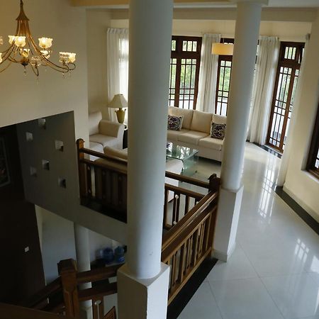 Crown Hills Kandy Inn Dış mekan fotoğraf
