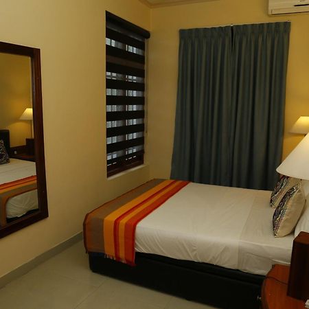 Crown Hills Kandy Inn Dış mekan fotoğraf