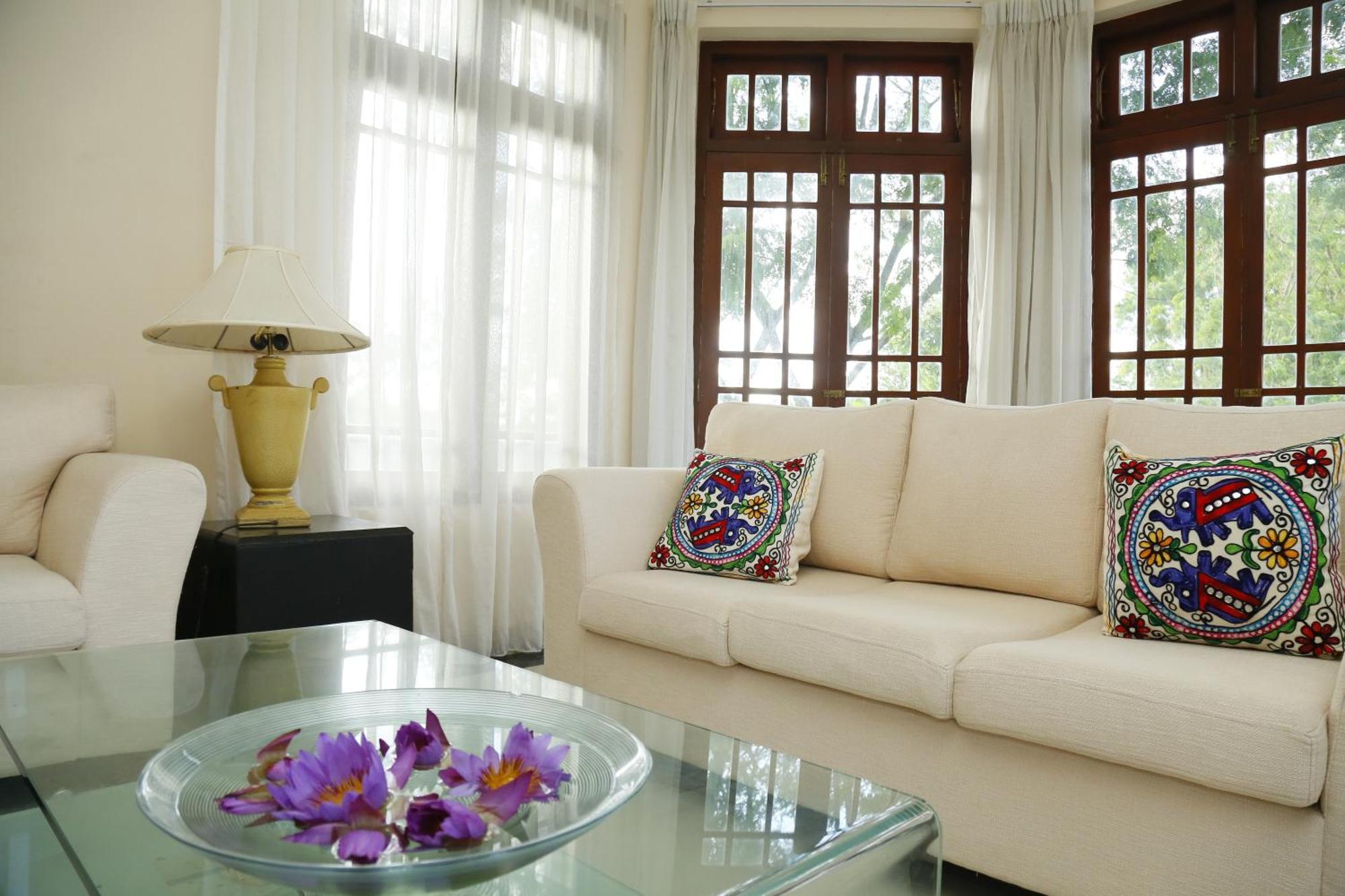 Crown Hills Kandy Inn Dış mekan fotoğraf